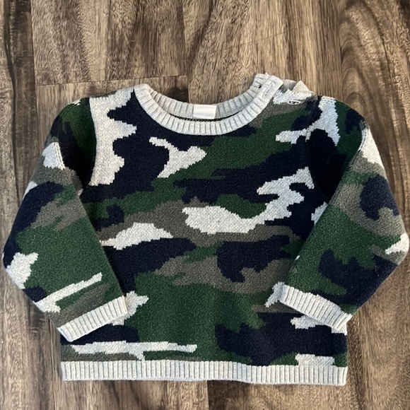 Tucker and Tate little boys camo sweater - Picture 4 of 6